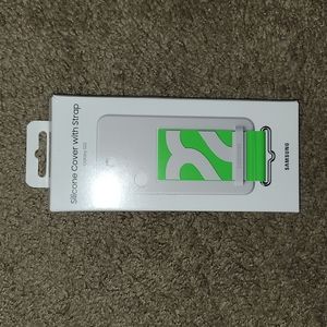 Samsung Galaxy S22 Silicone Cover w Strap